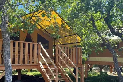 Image de ZEcamping 3 étoiles animé piscine chauffée locatif 20m2 5 pers