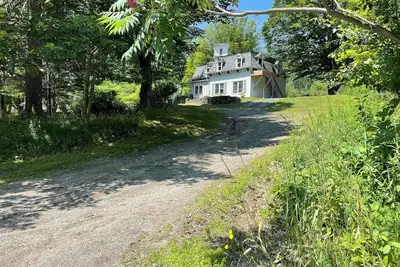 Image de Appartement ensoleillé près de tout/Sunny side up apartment near eveything