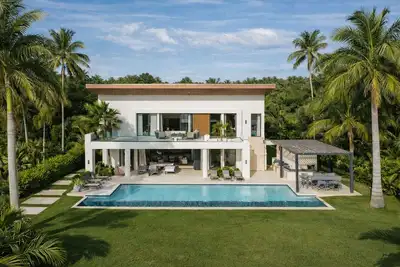 Image de Luxury Punta Cana Resort Lakefront Villa • 5br • Beach Access • Staff Included