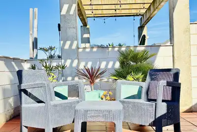 Image de Confortable duplex vue mer, clim - pers.