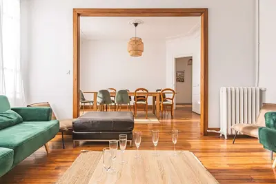 Image de Spacieuse Maison Rénovée près Basilique St-Rémi, 11 Pers, Terrasse