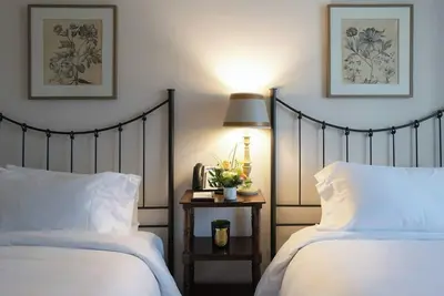 Image de 2 Superior Two Beds Suite | Hotel Granduca | Steps from Boutiques & Dining