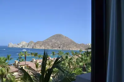 Image de Hacienda Beach Club | 2br Ocean View | Land’s End Glow, Spa time, Chefs On Call