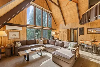 Image de Forest-Chal-A - Hot Tub, S of Sunriver, Cute & Quiet
