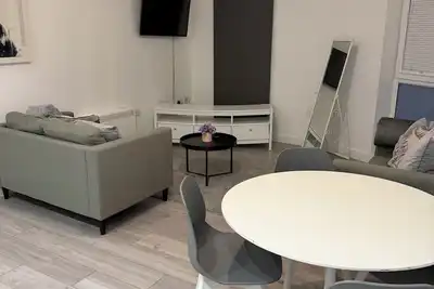 Image de Stylish Central Southampton 2-Bed Apartment Perfect for all types of Travelers &