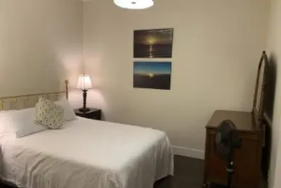 Full Apartment Steps from Chocolate Lake Unit 3