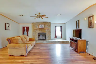 Image de 4 Mi to Beach: Perry Home Near Boat Launch