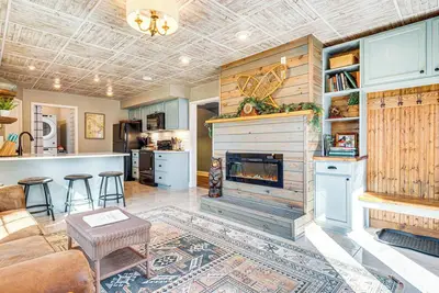 Image de Hikes & Brews: Quiet Blue Ridge Mtn Basecamp!