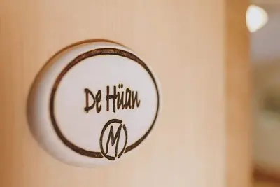 Image de De Hüan family room with shower, Wc, balcony - Maurerbauer