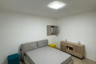 Image de Panoramic villa surrounded by greenery with private access to the sea