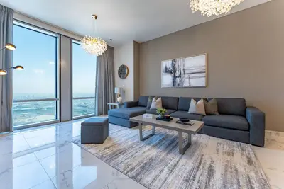 Image de High-Floor 2br, Overlooking Godolphin Stables and Al Khail Racecourse