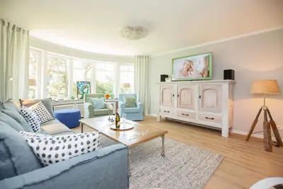 Image de Spacious, family-friendly vacation home with terrace and garden in Westerl.