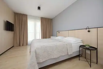 Image de Zamoyskiego 37 Warszawa | Apartment for 4 People | Air Conditioning | Remote Working