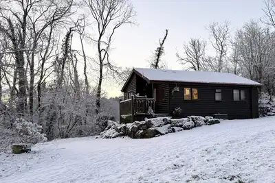 Image de Ash Lodge, pet friendly, character holiday cottage in Porthyrhyd