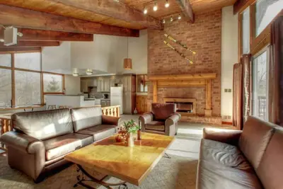 Image de 8 bdrm@TyroleanVillage/Hot Tub/Sauna/Petfriendly