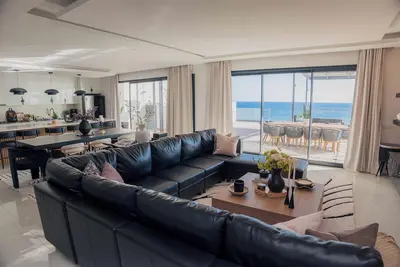 Image de Ocean View, 4bdrm Penthouse In Prestigous Palmarejo Baixo Praia, Cape Verde