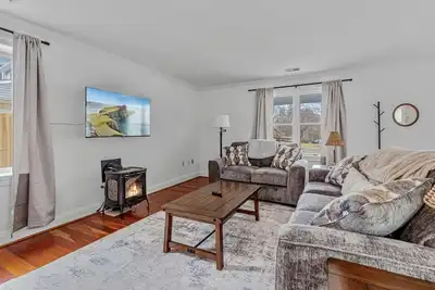 Image de Cozy Haven Cottage - Wedding and Winery Retreat - Leesburg/Purcellville Area