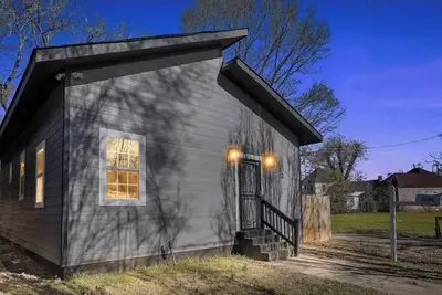 Image de Cozy 2-bedroom house in tranquil Birmingham with WiFi