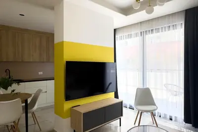 Image de Brand New \"Sunny\" – Adults Only (+16)