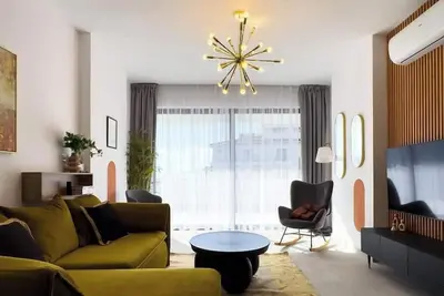 Image de Brand New \"Gold\" – Adults Only (+16)