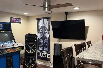 3br Downtown Indianapolis Retreat