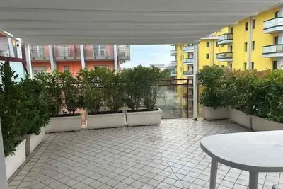 Image de Appartement de vacances avec climatisation et balcon