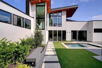 Image de The Chote House - Designer Retreat + Pool + Casita