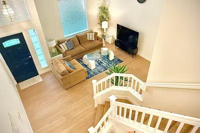 Stockton - 5 bedroom 3 bath