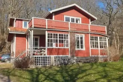 Image de Big villa right at the ocean