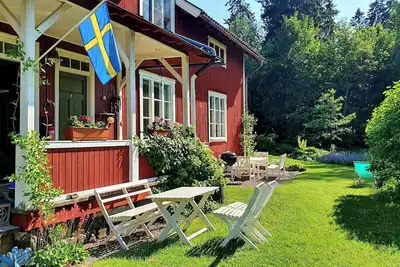 Image de Lägenhet Strömsberg F – Holiday Apartment in Uppland by the River