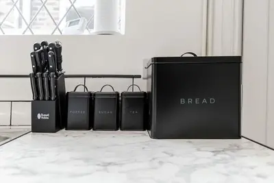 Image de Large Home, Ideal for Contractors, Sleeps 7!