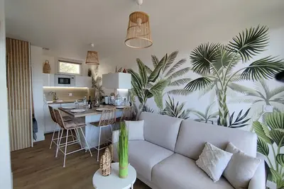 Image de Appartement rénové climatisé - proche plage