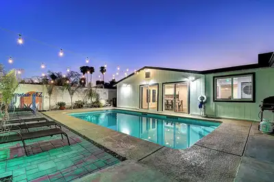 Image de Scottsdalestays 6br/4ba-Pool-Spa-Theater-Cabana-Best Dine, Golf & Event Area