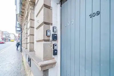 Image de Cozy Studio, Great for Couples & Free Parking!