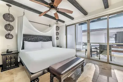 Image de Relax in Poolside Suite w/ Beach Access; Close to Club Campestre Golfing