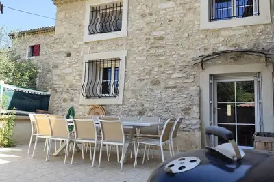 Image de Maison authentique et spa privé 18 personnes