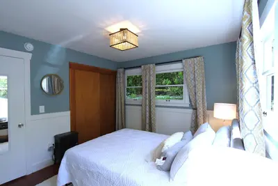 Image de Scenic Hood Canal View Cottage with Ac in charming Union