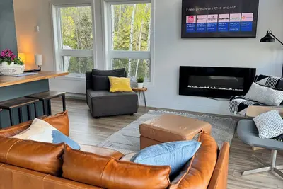 Image de Charlevoix River View House: Spa, Firepit & Bbq