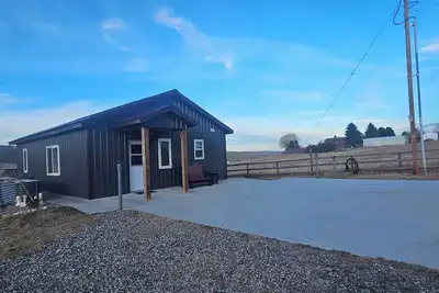 Image de Mountain Crest Cabin - Cozy Lodging, Close to Cody