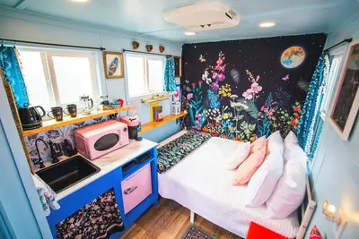 Image de Deva Fairy Cottage with Private Hot Springs Tub and Patio