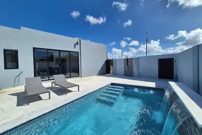 Peaceful Cudi 3bdr/2bth villa with Ac in charming Noord