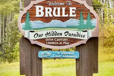 Image de Ultimate Group Getaway - Cozy Mountain Chalet