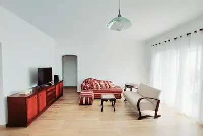 Image de Family apartment in a quiet area 5 minutes from the beach!