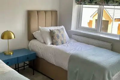 Image de New house beautifully furnished to a high standard. 12 minute drive to southwold