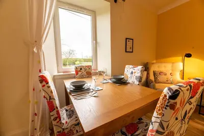 Image de 2 bedroom countryside cottage located near Aberdour