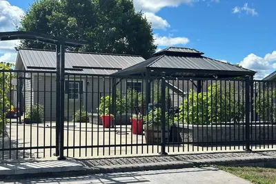 Image de The Dragonfly Den\nYour Home away from Home