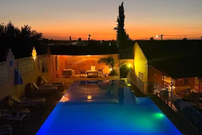 Image de Domaine Jj- Maison d'hôtes avec piscine, jardin et vue Atlas, près de Marrakech.