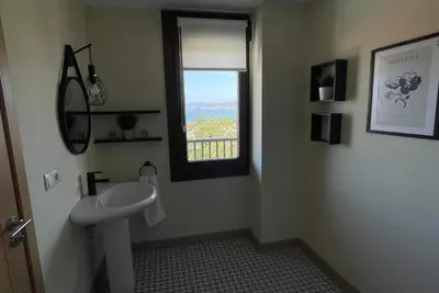 Image de Duplex with Shared Pool, Concheira