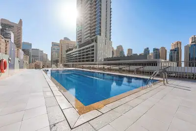 Image de Free housekeeping visits during your stay - StayShort - Chic 1br Retreat  in Dubai Marina that Sleeps 4