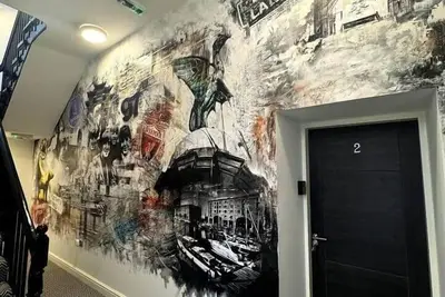 Image de Apt 5: Modern/ newly renovated Free Parking